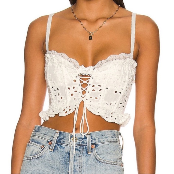 For Love & Lemons Sadie Corset
Crop Top Size Large Lace-Up Eyelet Crop Top - Picture 1 of 1